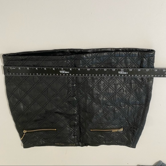 Zara Basic Black Vegan Leather Mini Skirt Size 11 - Picture 6 of 7